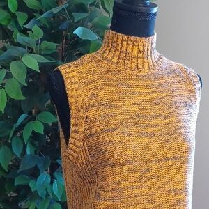 Nine West Yellow Turtleneck Sweater Sleeveless
